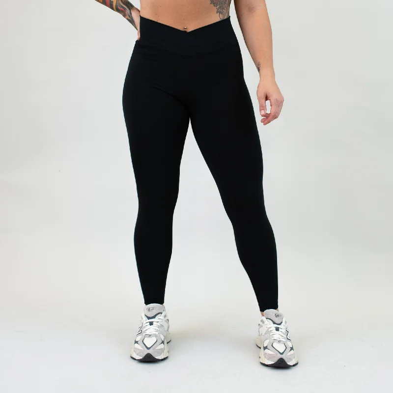Women's Metallic Tight Trousers in Gold for a Glamorous Party EnsembleV Waistband Legging 25" - No Front Seam - Mid High Rise Women's Metallic Tight Trousers in Gold for a Glamorous Party EnsembleV Waistband Legging 25" - No Front Seam - Mid High Rise