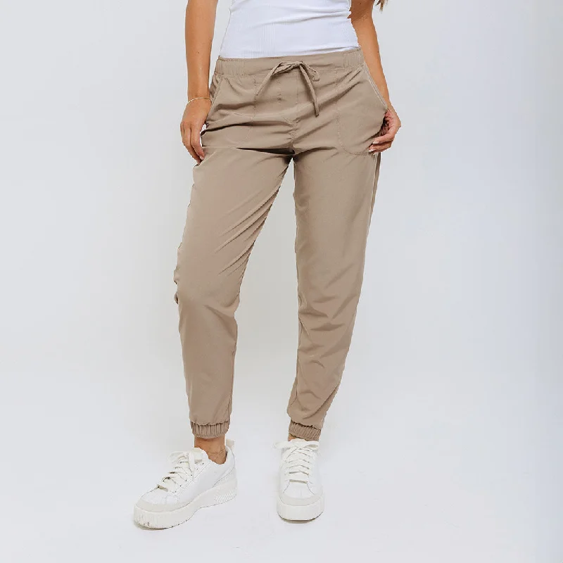 Plus Size Women's Cargo Pants with Multiple Pockets for HikingChestnut Jetsetters