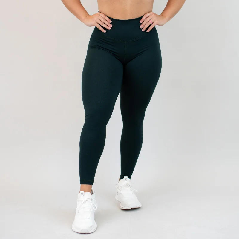 Women's Tight Trousers with Rhinestone Embellishments in Silver for a Sparkly LookGo Go Legging 25" - High Rise Women's Tight Trousers with Rhinestone Embellishments in Silver for a Sparkly LookGo Go Legging 25" - High Rise