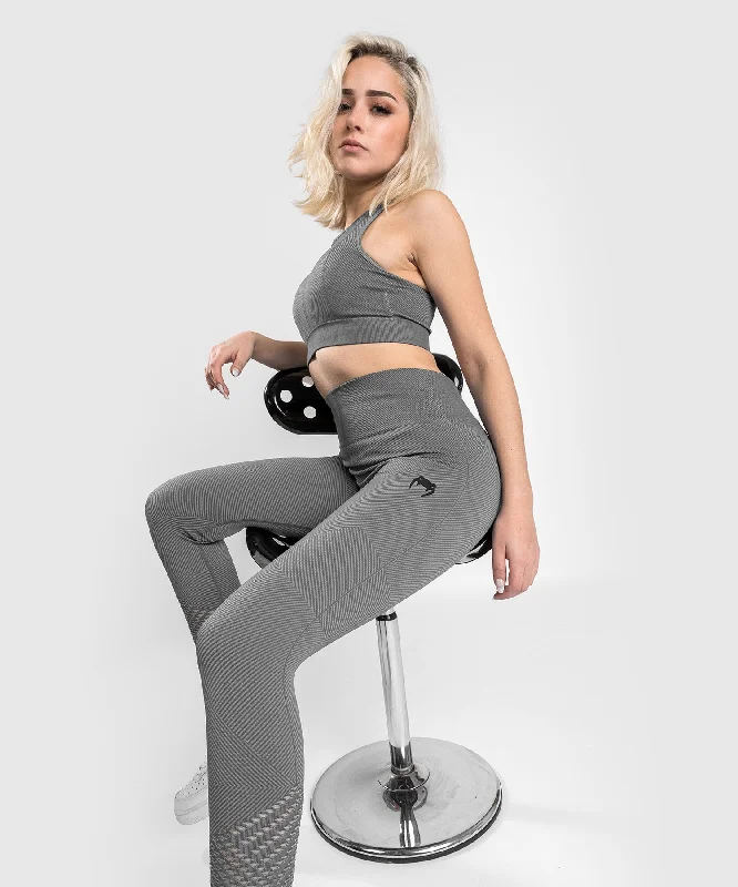 Women's Denim - Look Tight Trousers in Light Blue for a Casual and Versatile OptionLeggings Venum Sparring Seamless 7/8 - Gris Foncé Women's Denim - Look Tight Trousers in Light Blue for a Casual and Versatile OptionLeggings Venum Sparring Seamless 7/8 - Gris Foncé