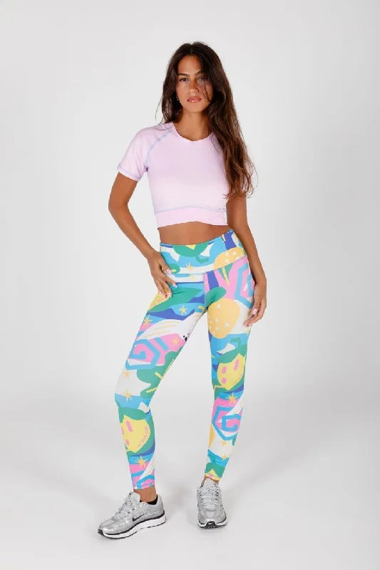 Plus Size Women's Embroidered Tight Trousers in White for a Feminine and Elegant StyleSunny Day Leggings Plus Size Women's Embroidered Tight Trousers in White for a Feminine and Elegant StyleSunny Day Leggings