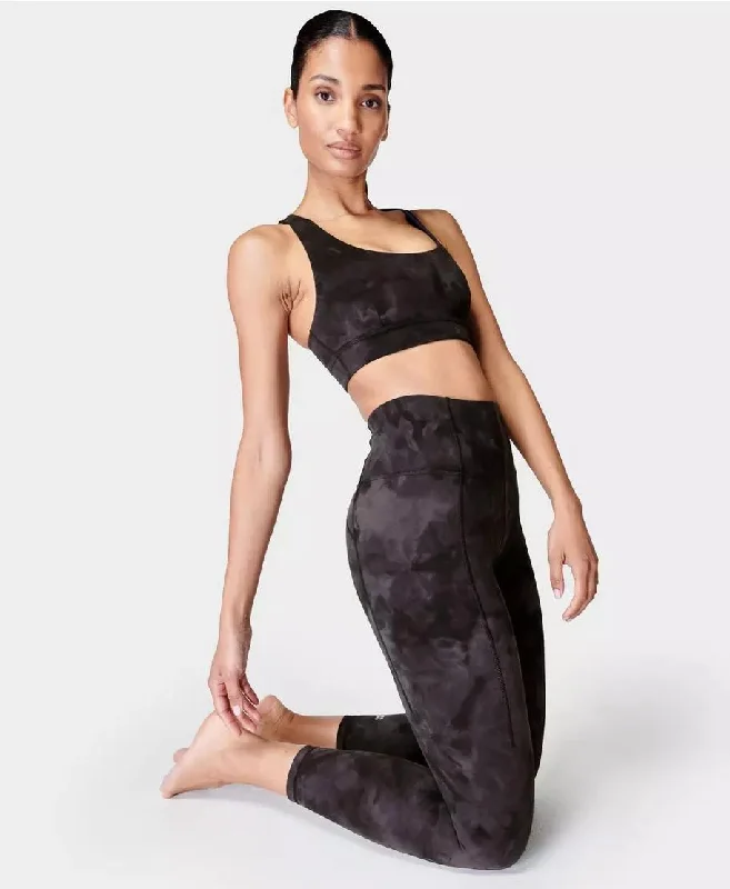 Women's High - Waisted Tight Trousers with Side Slits in Beige for a Trendy LookSuper Soft 7/8 Yoga Leggings Sb6916a 7878 Black-Spray-Dye-Prin Women's High - Waisted Tight Trousers with Side Slits in Beige for a Trendy LookSuper Soft 7/8 Yoga Leggings Sb6916a 7878 Black-Spray-Dye-Prin