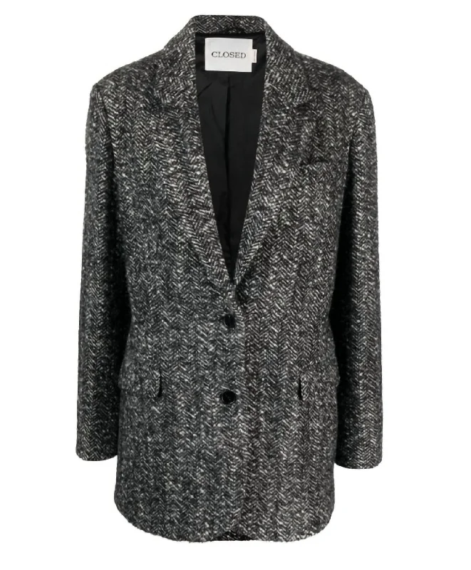 Plus Size Women's Cropped Velvet Blazers in Burgundy for a Night OutBoyfriend Blazer In Black Plus Size Women's Cropped Velvet Blazers in Burgundy for a Night OutBoyfriend Blazer In Black