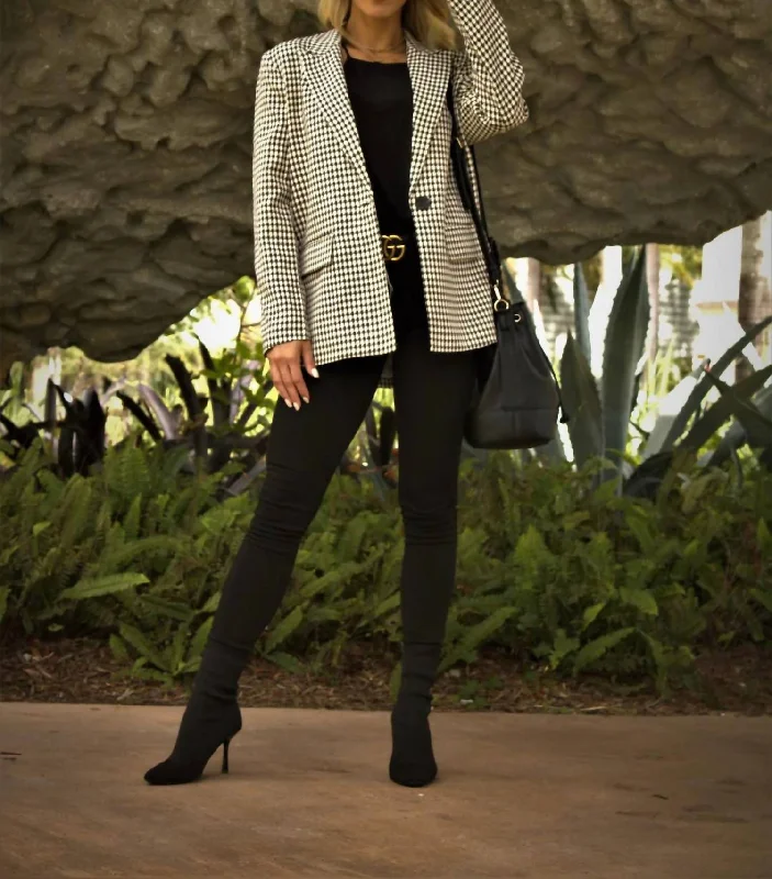 Single - Breasted Women's Linen Blend Blazers in Earth Tones for Casual WearHoundstooth Blazer With Bee Patches In Praline Multi Single - Breasted Women's Linen Blend Blazers in Earth Tones for Casual WearHoundstooth Blazer With Bee Patches In Praline Multi