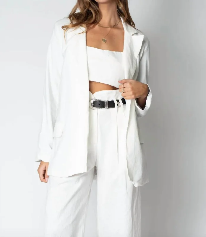 Plus Size Women's Faux Fur - Trimmed Blazers in Black for a Luxurious LookLinen Blazer In White Plus Size Women's Faux Fur - Trimmed Blazers in Black for a Luxurious LookLinen Blazer In White