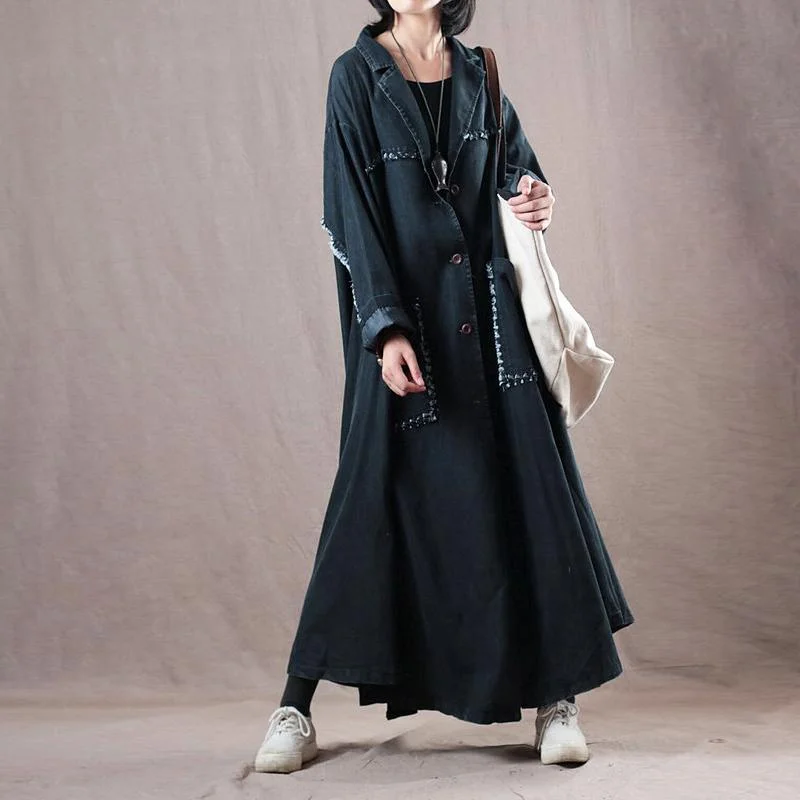 Women's knee - length wool blend coats with a fur collar for added warmth2018 denim black coats Loose fitting Notched trench coat Fashion large hem pockets coats Women's knee - length wool blend coats with a fur collar for added warmth2018 denim black coats Loose fitting Notched trench coat Fashion large hem pockets coats