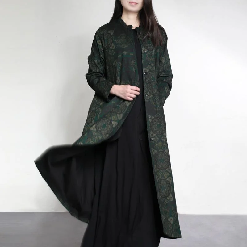 Women's knee - length wool blend coats with a fur collar for added warmthAutumn winter 2017 green prints cotton outwear draping elegant casual long trench coats Women's knee - length wool blend coats with a fur collar for added warmthAutumn winter 2017 green prints cotton outwear draping elegant casual long trench coats