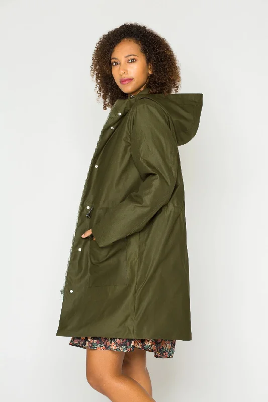 Women's longline double - breasted camel coats for a sophisticated lookBara Studio Alma Parka Women's longline double - breasted camel coats for a sophisticated lookBara Studio Alma Parka