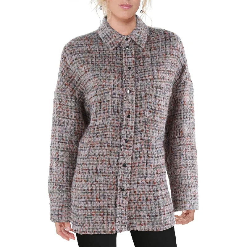 Checkered women's wool coats in a classic pattern for a timeless styleWomens Tweed Lightweight Shirt Jacket Checkered women's wool coats in a classic pattern for a timeless styleWomens Tweed Lightweight Shirt Jacket