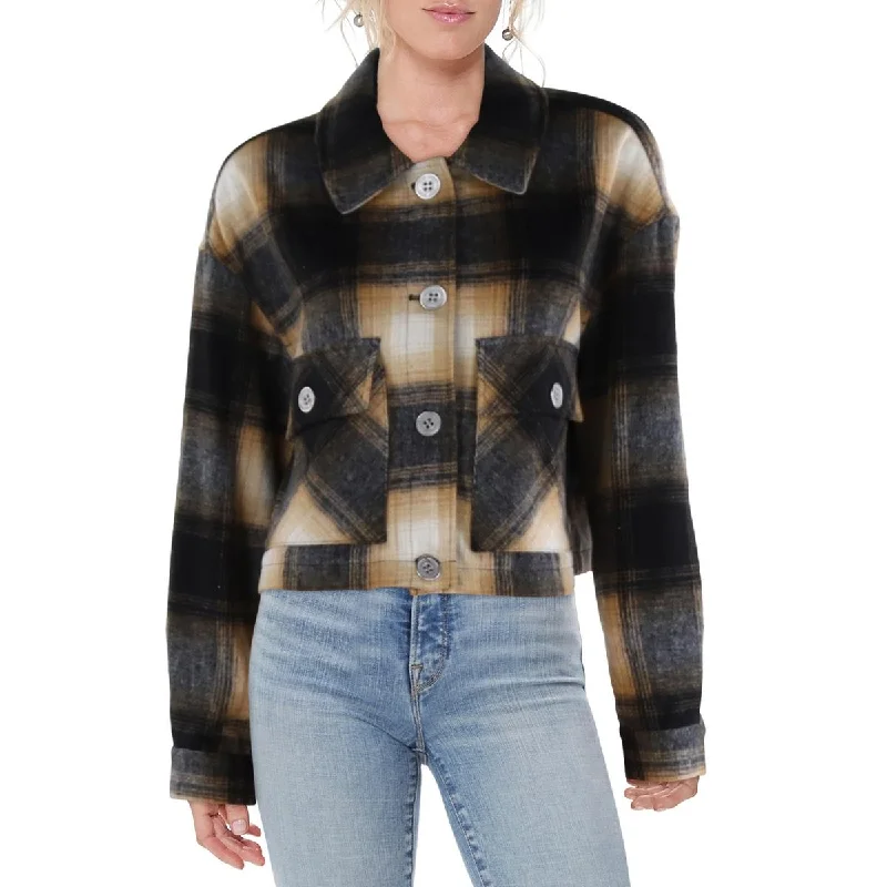 Women's reversible down coats with two - tone designs for versatile stylingWomens Plaid Front Pockets Shirt Jacket