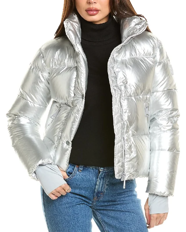 Belted women's cashmere coats in soft pastels for a luxurious feelSam. Andi Puffer Jacket Belted women's cashmere coats in soft pastels for a luxurious feelSam. Andi Puffer Jacket