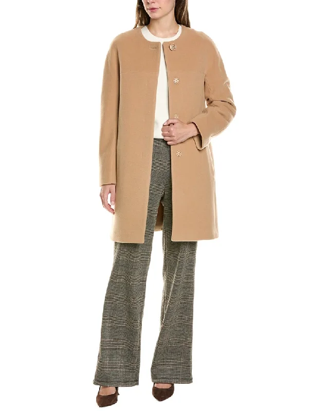 Oversized women's wool coats in a monochromatic look for a trendy outfitCinzia Rocca Wool & Cashmere-Blend Coat Oversized women's wool coats in a monochromatic look for a trendy outfitCinzia Rocca Wool & Cashmere-Blend Coat