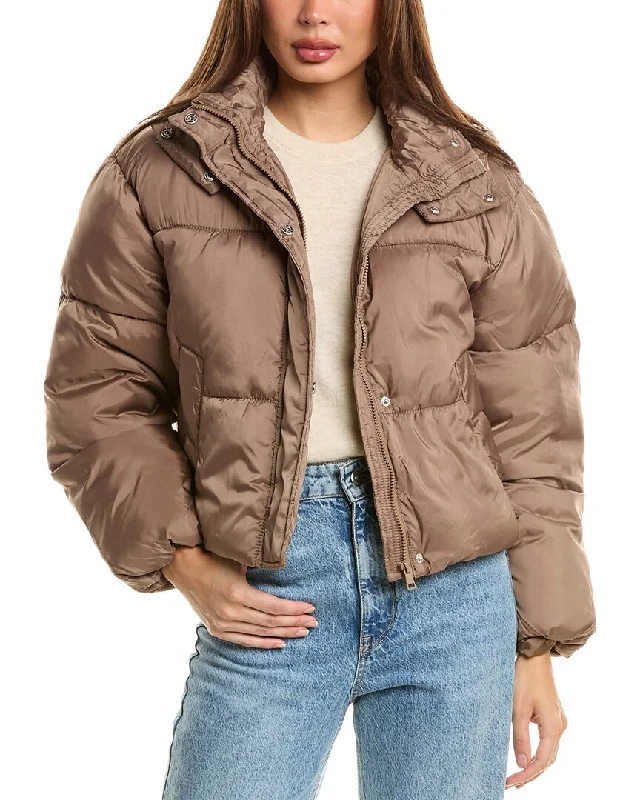 Women's long - sleeve wool coats in a houndstooth pattern for a classic charmUrban Republic Short Puffer Jacket Women's long - sleeve wool coats in a houndstooth pattern for a classic charmUrban Republic Short Puffer Jacket