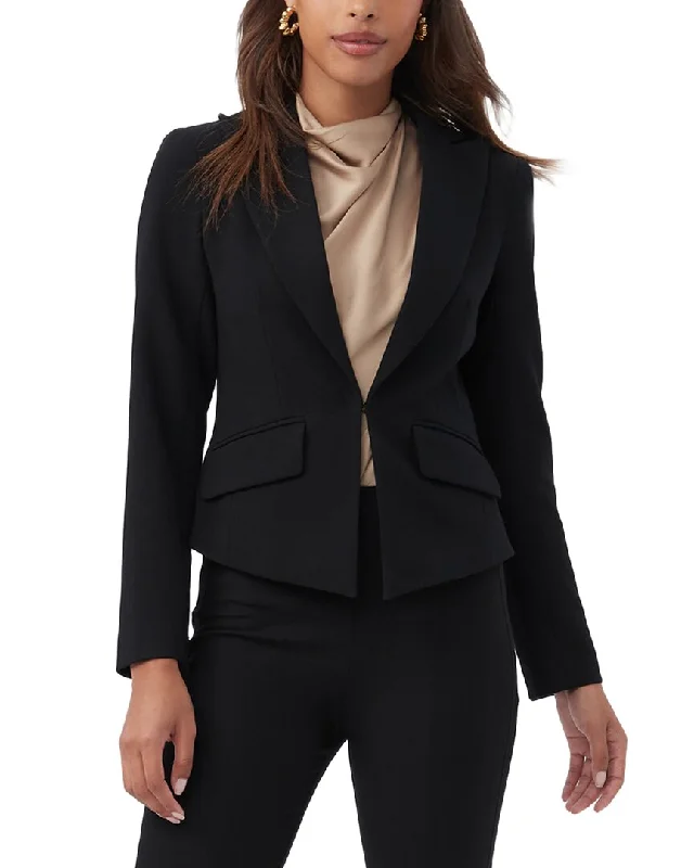 Oversized women's wool coats in a monochromatic look for a trendy outfitTrina Turk Atwood Jacket Oversized women's wool coats in a monochromatic look for a trendy outfitTrina Turk Atwood Jacket
