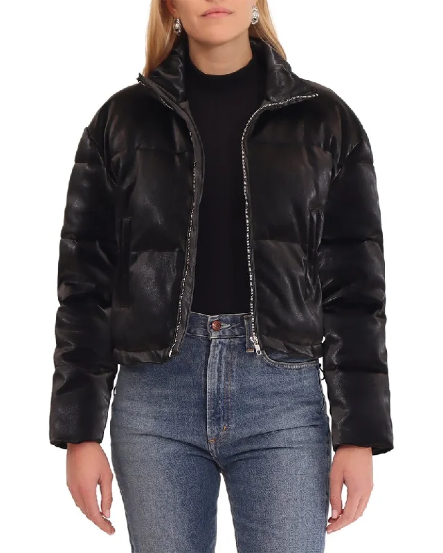 Women's knee - length wool blend coats with a fur collar for added warmthAvec Les Filles Short Jacket