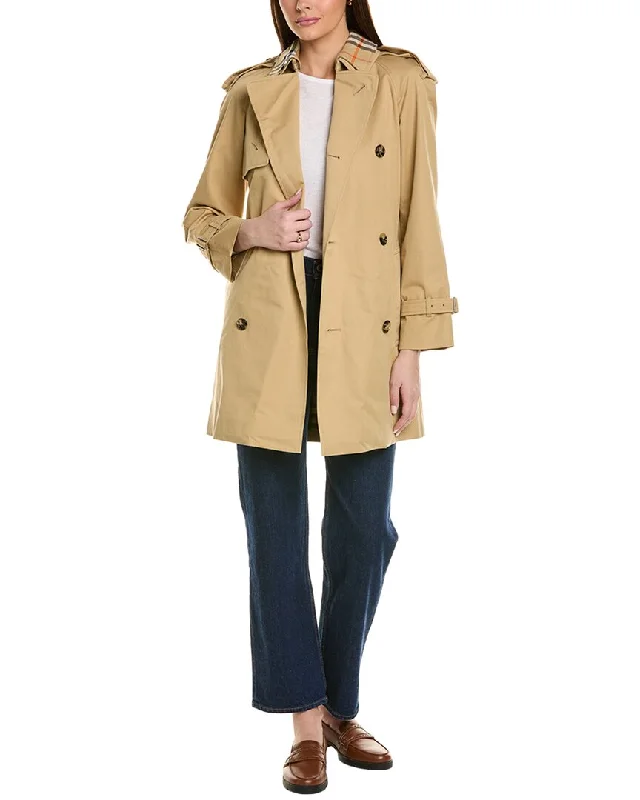 Women's long - sleeve wool coats in a houndstooth pattern for a classic charmBurberry Gabardine Coat Women's long - sleeve wool coats in a houndstooth pattern for a classic charmBurberry Gabardine Coat