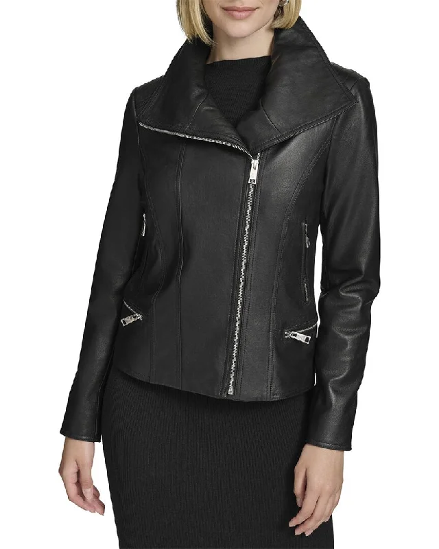 Long women's mac coats in a lightweight fabric for spring showersAndrew Marc Beckett Leather Coat Long women's mac coats in a lightweight fabric for spring showersAndrew Marc Beckett Leather Coat