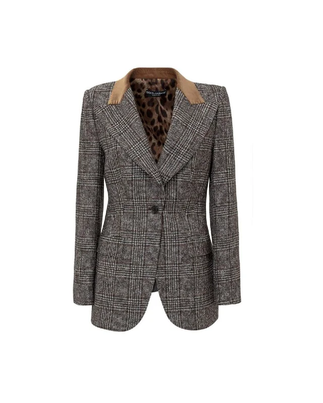 Embroidered women's cotton coats in a bohemian pattern for a unique designDolce & Gabbana Wool Blazer Cut Jacket with Button Fastening and Flap Pockets Embroidered women's cotton coats in a bohemian pattern for a unique designDolce & Gabbana Wool Blazer Cut Jacket with Button Fastening and Flap Pockets