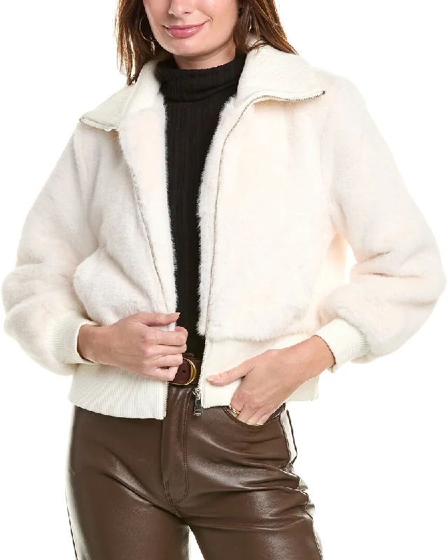 Women's cropped leather coats with silver studs for an edgy lookLa Fiorentina Cropped Jacket Women's cropped leather coats with silver studs for an edgy lookLa Fiorentina Cropped Jacket