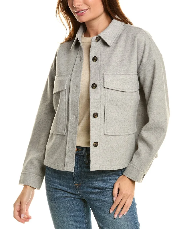 Checkered women's wool coats in a classic pattern for a timeless styleBeachlunchlounge Double Faced Cropped Knit Jacket Checkered women's wool coats in a classic pattern for a timeless styleBeachlunchlounge Double Faced Cropped Knit Jacket