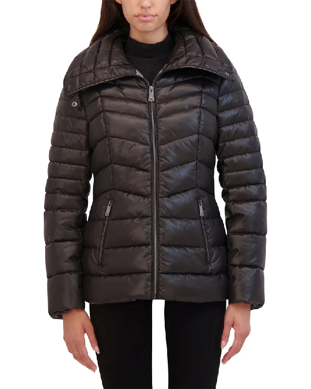 Mid - length women's down coats in a slim fit for a modern and sleek appearanceKenneth Cole Chevron Quilted Cire Puffer Coat Mid - length women's down coats in a slim fit for a modern and sleek appearanceKenneth Cole Chevron Quilted Cire Puffer Coat