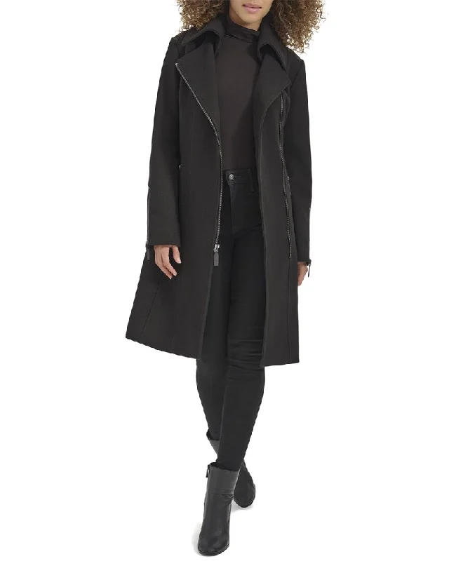 Water - resistant women's trench coats with adjustable cuffs for rainy daysKenneth Cole Tweed Belted Coat