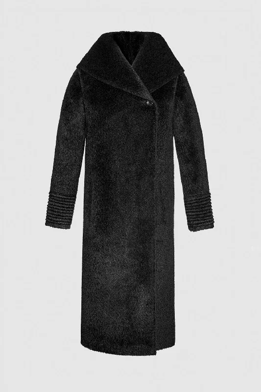 Embroidered women's cotton coats in a bohemian pattern for a unique designBouclé Alpaca Long Hooded Coat Embroidered women's cotton coats in a bohemian pattern for a unique designBouclé Alpaca Long Hooded Coat