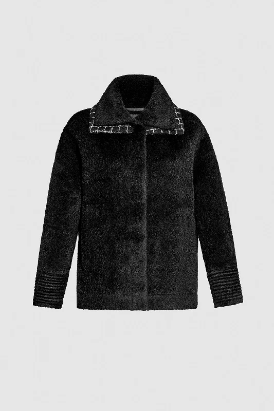 Mid - length women's down coats in a slim fit for a modern and sleek appearanceBouclé Alpaca Signature Double Collar Bomber Mid - length women's down coats in a slim fit for a modern and sleek appearanceBouclé Alpaca Signature Double Collar Bomber