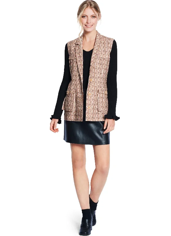 Long women's mac coats in a lightweight fabric for spring showersBurda Vest 5827