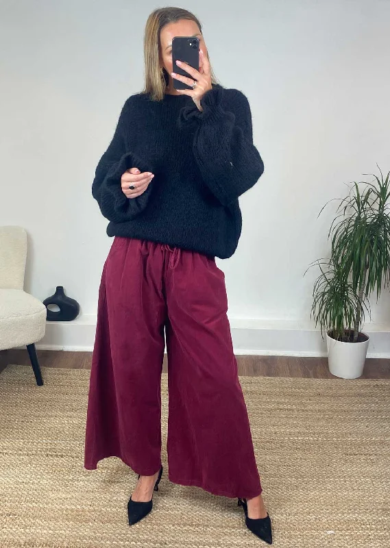 cropped women cardigan to pair with high - waisted jeansClara Frill Sleeve Jumper in Black cropped women cardigan to pair with high - waisted jeansClara Frill Sleeve Jumper in Black