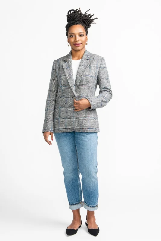 Water - resistant women's trench coats with adjustable cuffs for rainy daysCloset Core Patterns Jasika Blazer