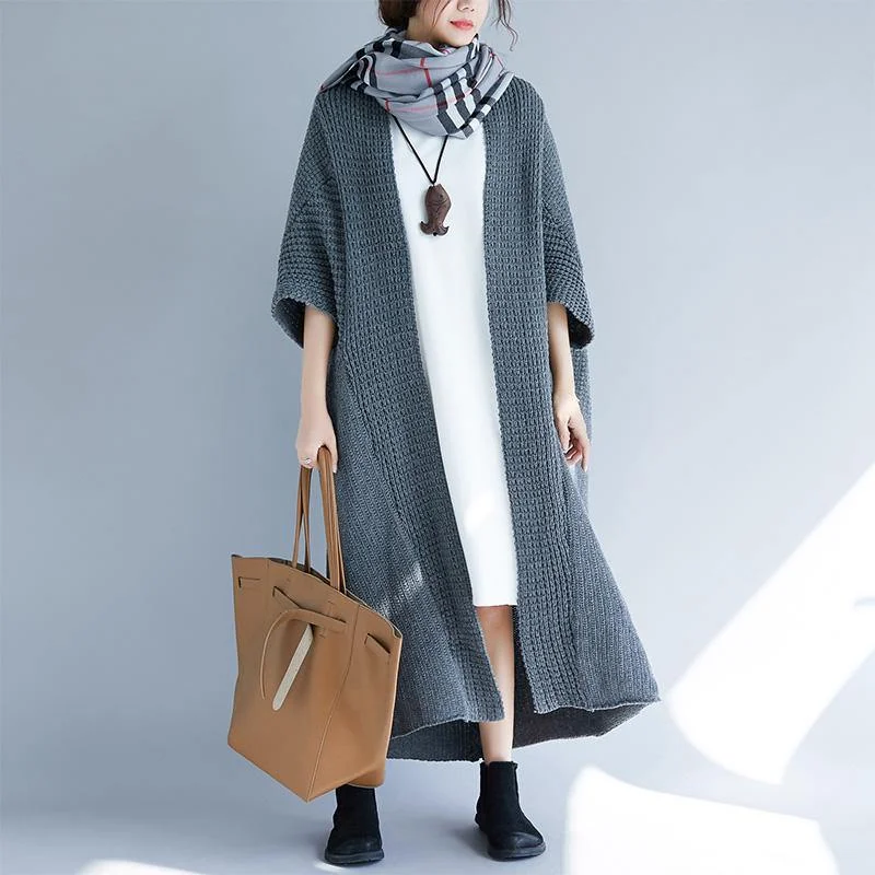 Oversized women's wool coats in a monochromatic look for a trendy outfitCute gray knitted jackets oversized Batwing Sleeve knit outwear o neck