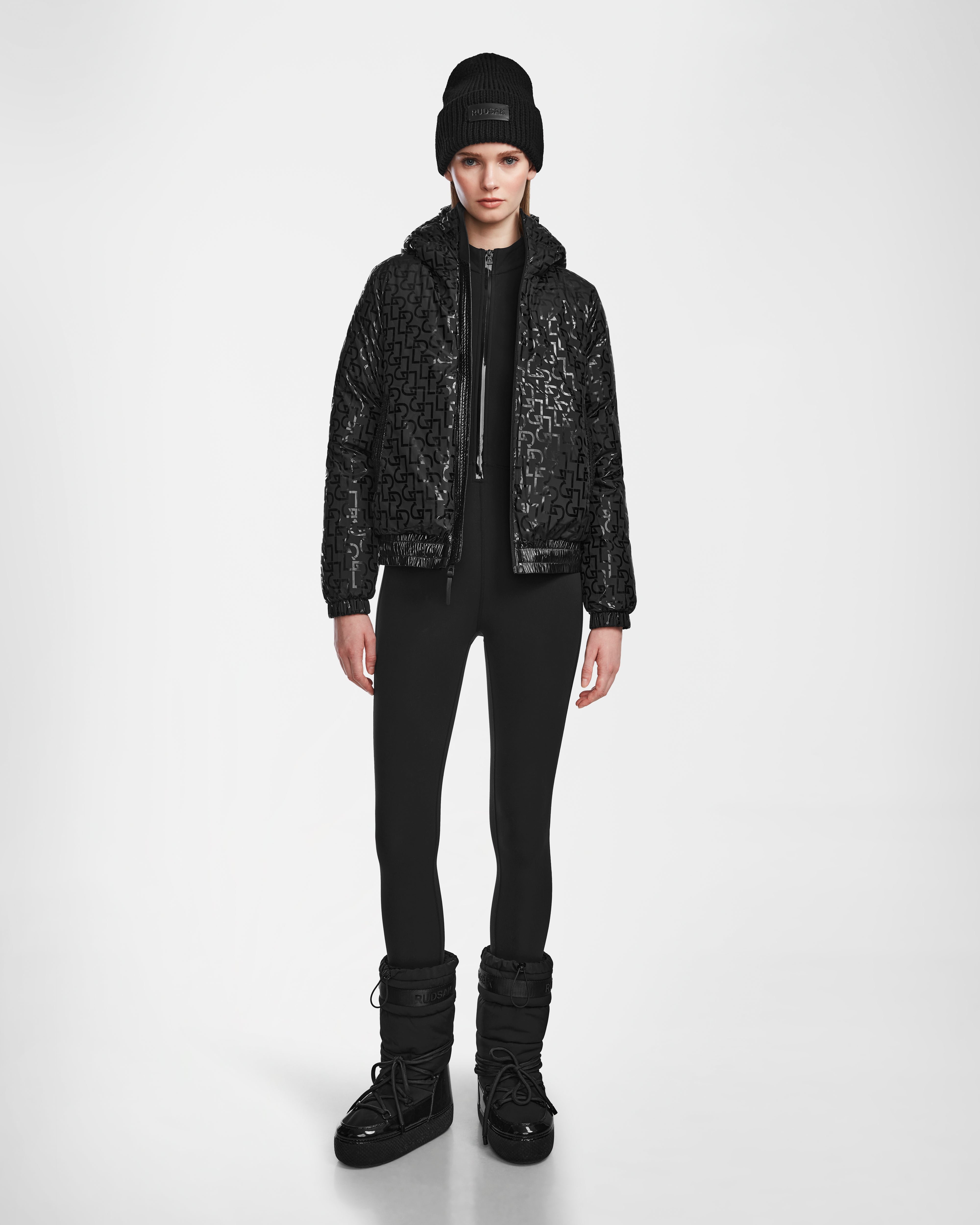 Quilted down women's coats with removable hoods for outdoor activitiesDANI M - 8124539 Black Quilted down women's coats with removable hoods for outdoor activitiesDANI M - 8124539 Black