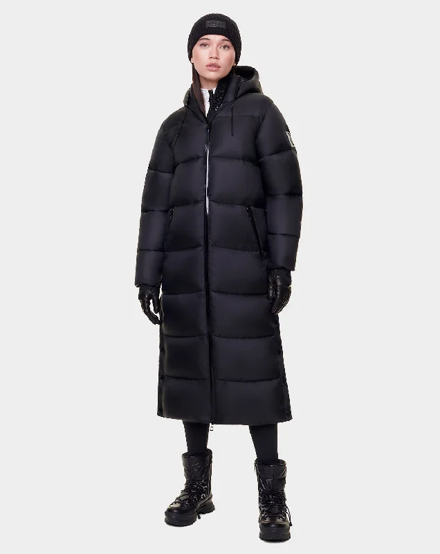 Women's waterproof parka coats with multiple pockets for practicalityEvita