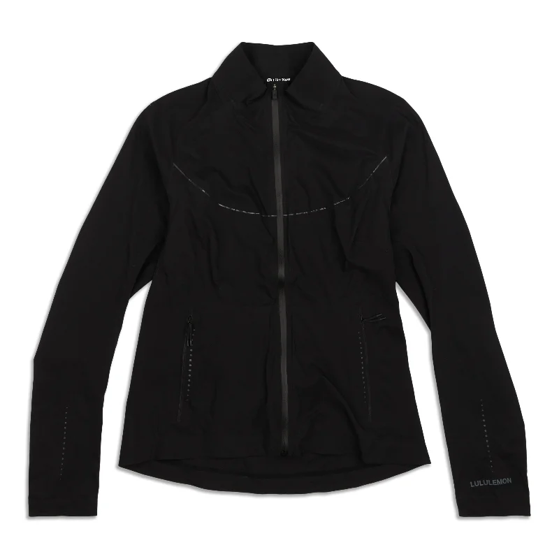 Quilted down women's coats with removable hoods for outdoor activitiesFast and Free Windbreaker