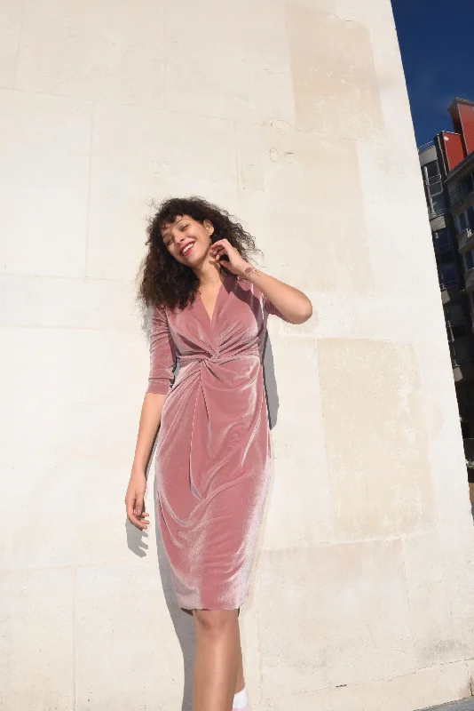 Women's longline double - breasted camel coats for a sophisticated lookFibre Mood Kamille Dress Women's longline double - breasted camel coats for a sophisticated lookFibre Mood Kamille Dress