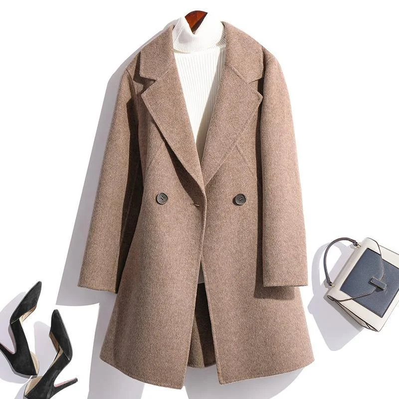 Embroidered women's cotton coats in a bohemian pattern for a unique designFine beige wool coat oversized winter coat fall jacket wild Embroidered women's cotton coats in a bohemian pattern for a unique designFine beige wool coat oversized winter coat fall jacket wild