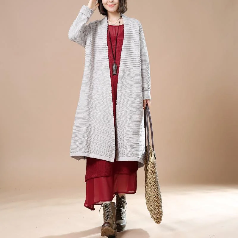 Quilted down women's coats with removable hoods for outdoor activitiesFine gray woman sweater jackets long knit coats