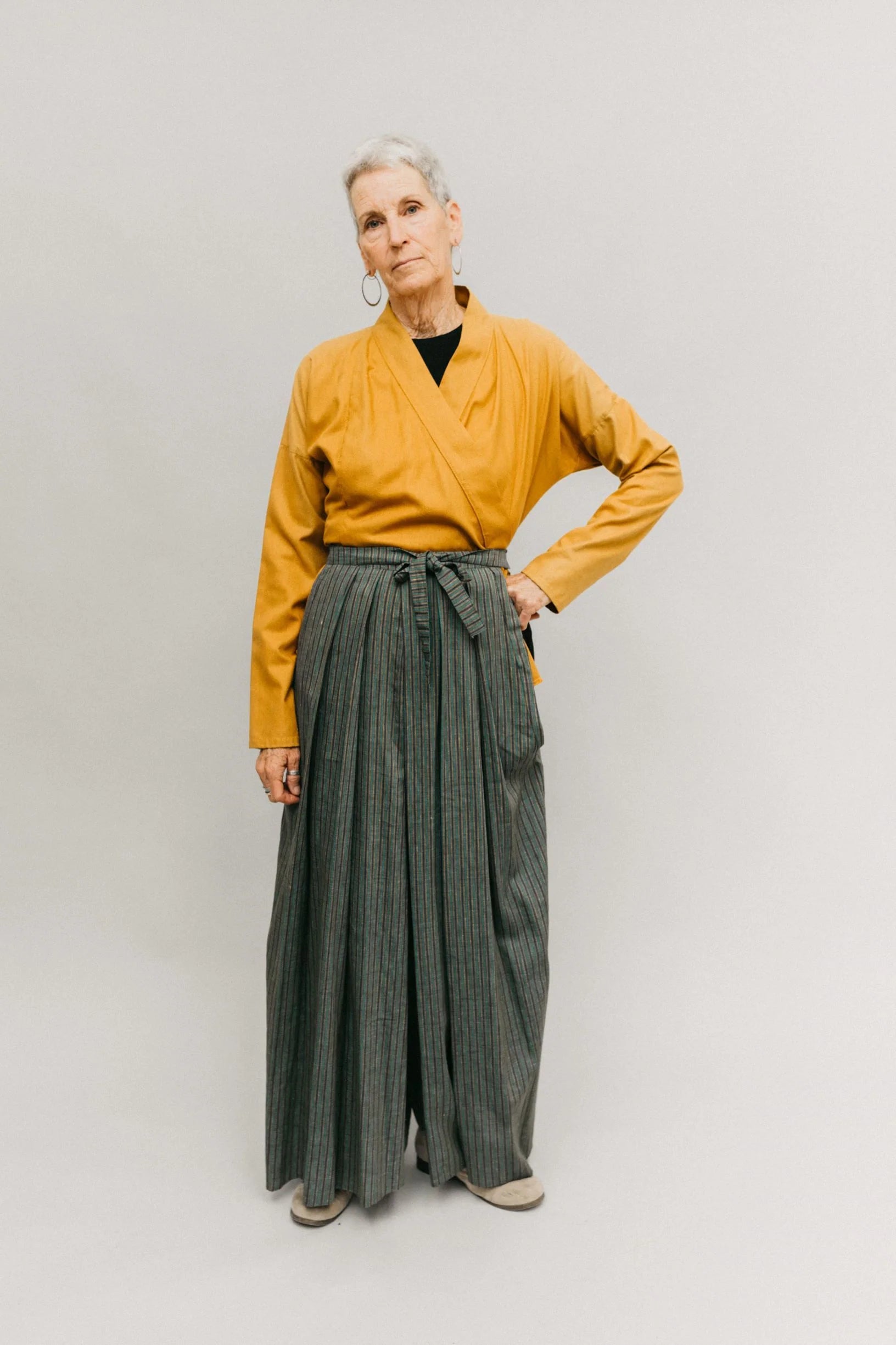 Quilted down women's coats with removable hoods for outdoor activitiesFolkwear 151 Japanese Hakama and Kataginu