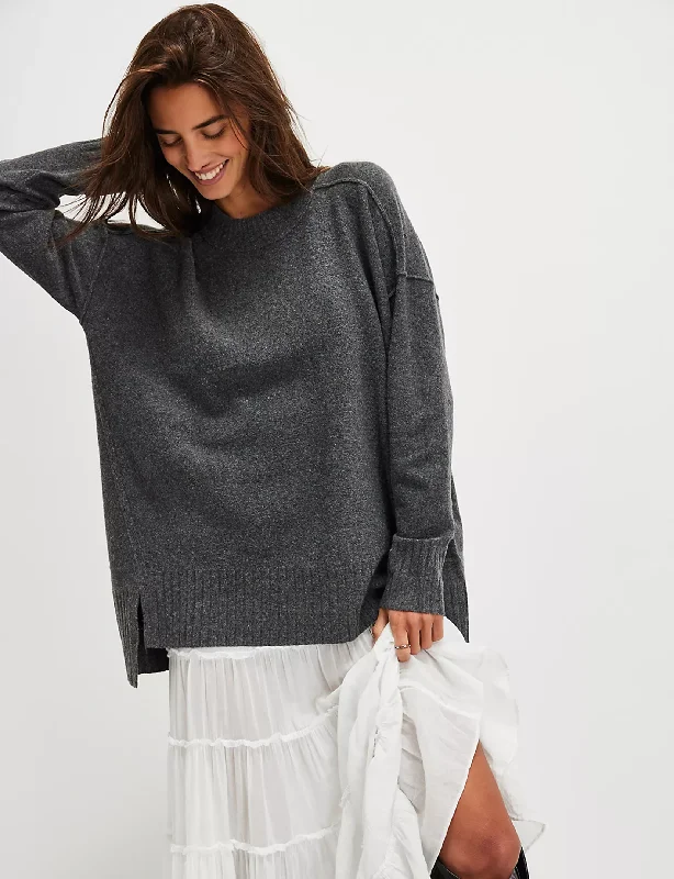 hand knitted women cardigan with artisanal charmPhoebe Pullover, Dark Heather Grey