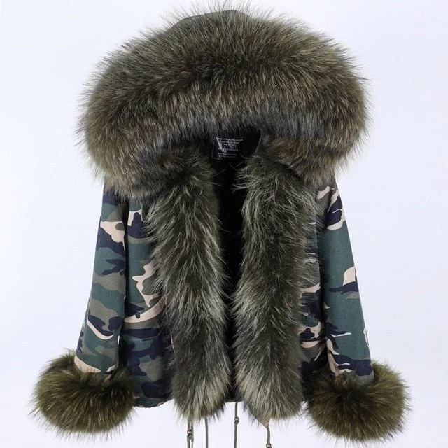 Women's pea coats with brass buttons for a nautical - inspired styleHigh Street Winter Jacket with Long Sleeves and Racoon Fur Collar