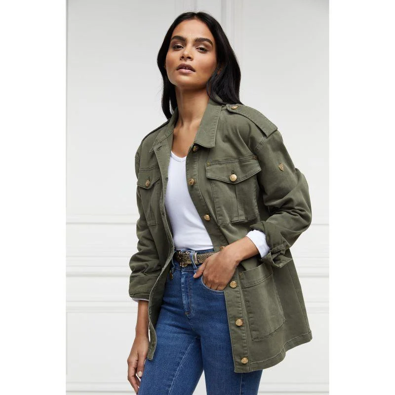 Checkered women's wool coats in a classic pattern for a timeless styleHolland Cooper Artillery Ladies Jacket - Hunter Green Checkered women's wool coats in a classic pattern for a timeless styleHolland Cooper Artillery Ladies Jacket - Hunter Green