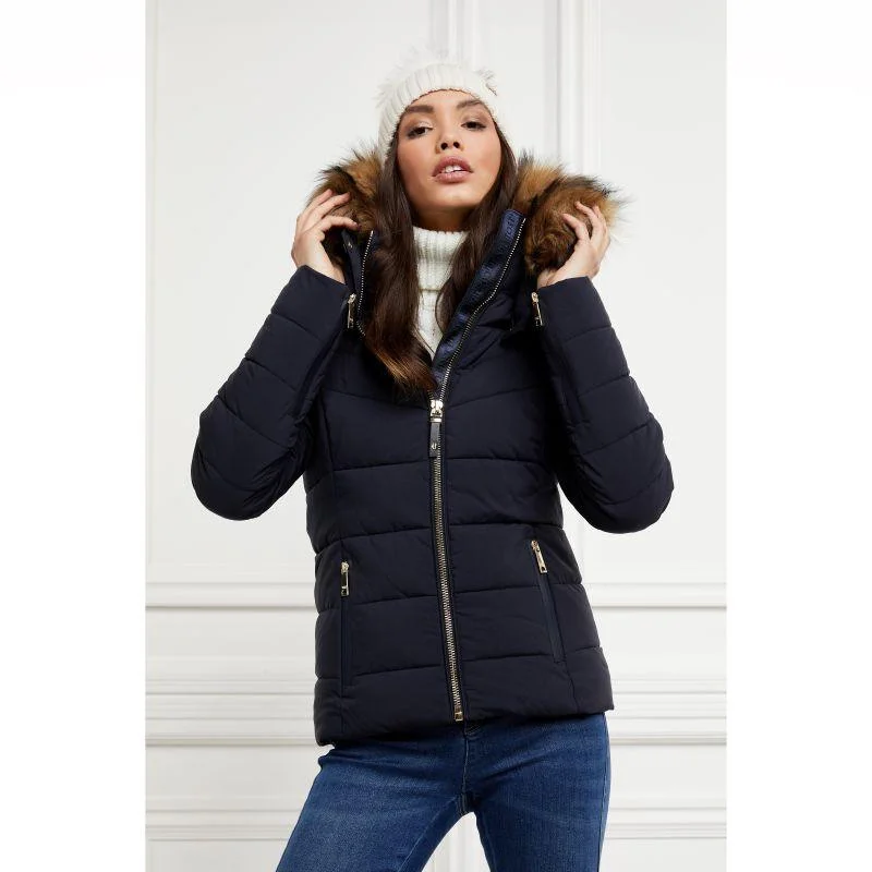 Women's reversible down coats with two - tone designs for versatile stylingHolland Cooper Whistler Ladies Puffer Jacket - Ink Navy Women's reversible down coats with two - tone designs for versatile stylingHolland Cooper Whistler Ladies Puffer Jacket - Ink Navy