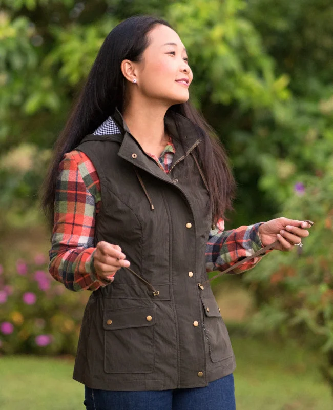 Mid - length women's down coats in a slim fit for a modern and sleek appearanceItch to Stitch Envigado Vest