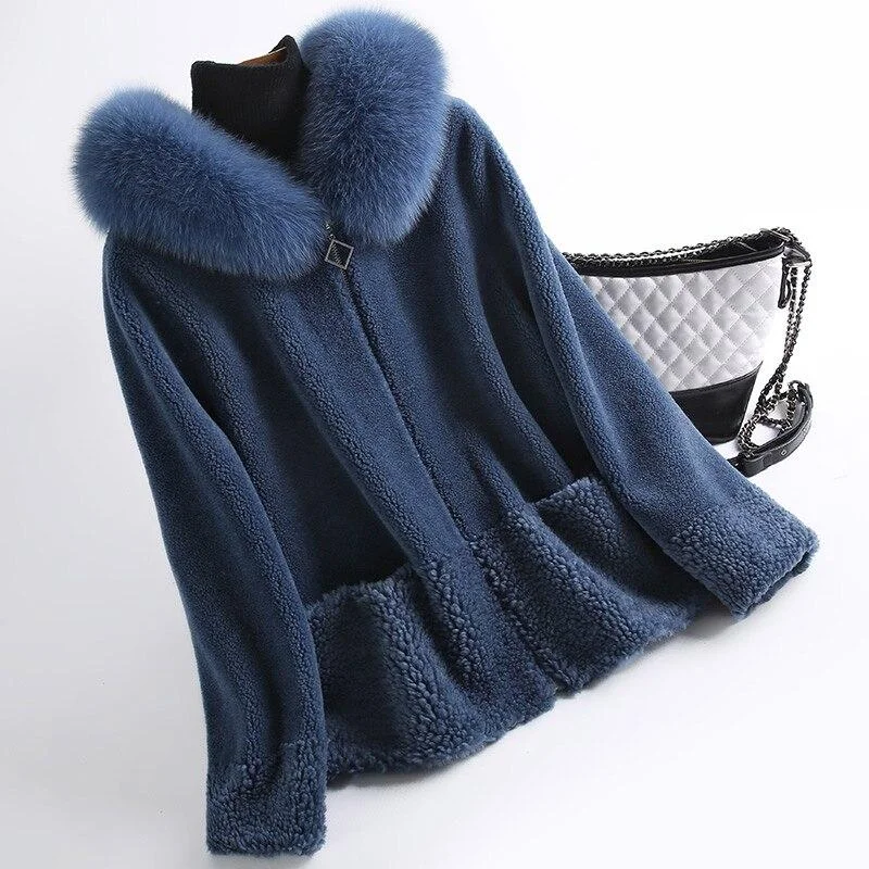 Women's long - sleeve wool coats in a houndstooth pattern for a classic charmKorean Fashion Winter Thick Women's Sheep Shearing Fox Fur Coats & Jackets