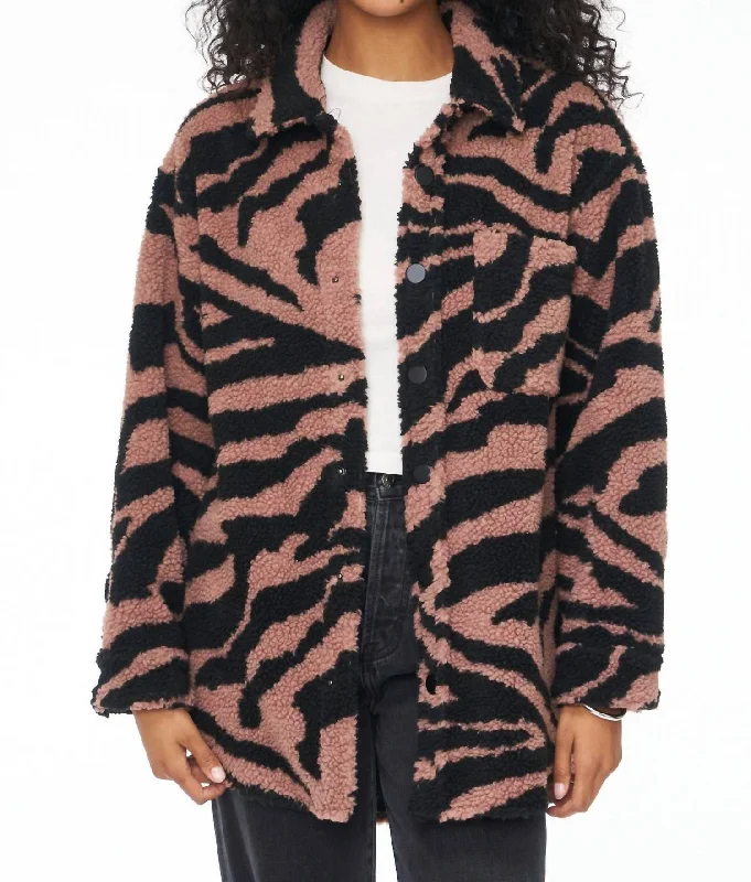 Women's waterproof parka coats with multiple pockets for practicalityLynn Oversized Shearling Jacket In Clay Zebra Women's waterproof parka coats with multiple pockets for practicalityLynn Oversized Shearling Jacket In Clay Zebra