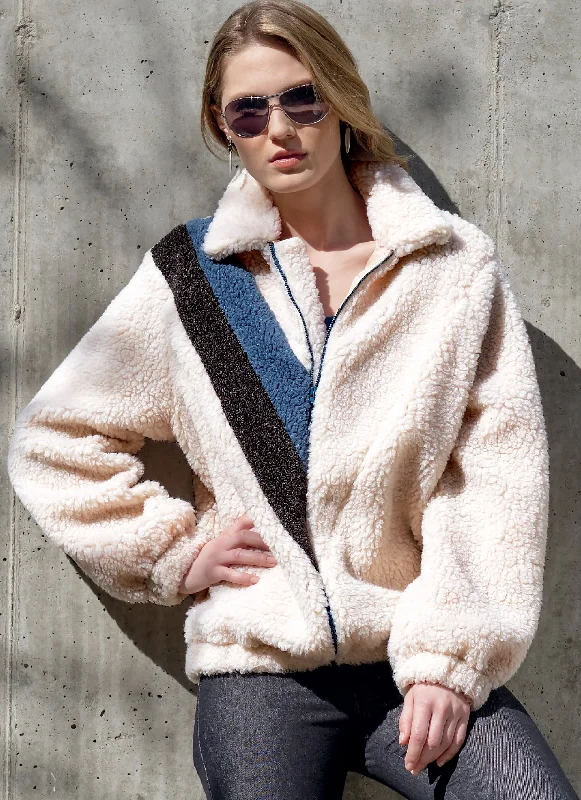 Oversized women's wool coats in a monochromatic look for a trendy outfitMcCalls Jackets M8019 Oversized women's wool coats in a monochromatic look for a trendy outfitMcCalls Jackets M8019