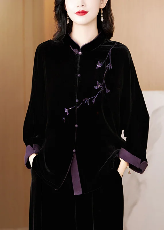 Embroidered women's cotton coats in a bohemian pattern for a unique designNew Black Embroidered Button Silk Velvet Coat Fall