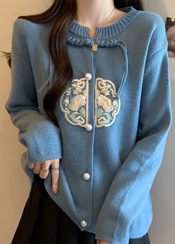 Long women's mac coats in a lightweight fabric for spring showersNew Chinese Style Blue O-Neck Tassel Knit Coats Fall