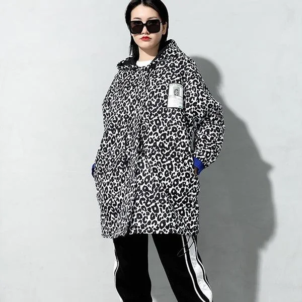 Shearling - lined women's leather coats for ultimate warmth and luxuryNew Leopard Irregular Casual Style 2020 Minority Elegant Loose Pocket Trench Coat